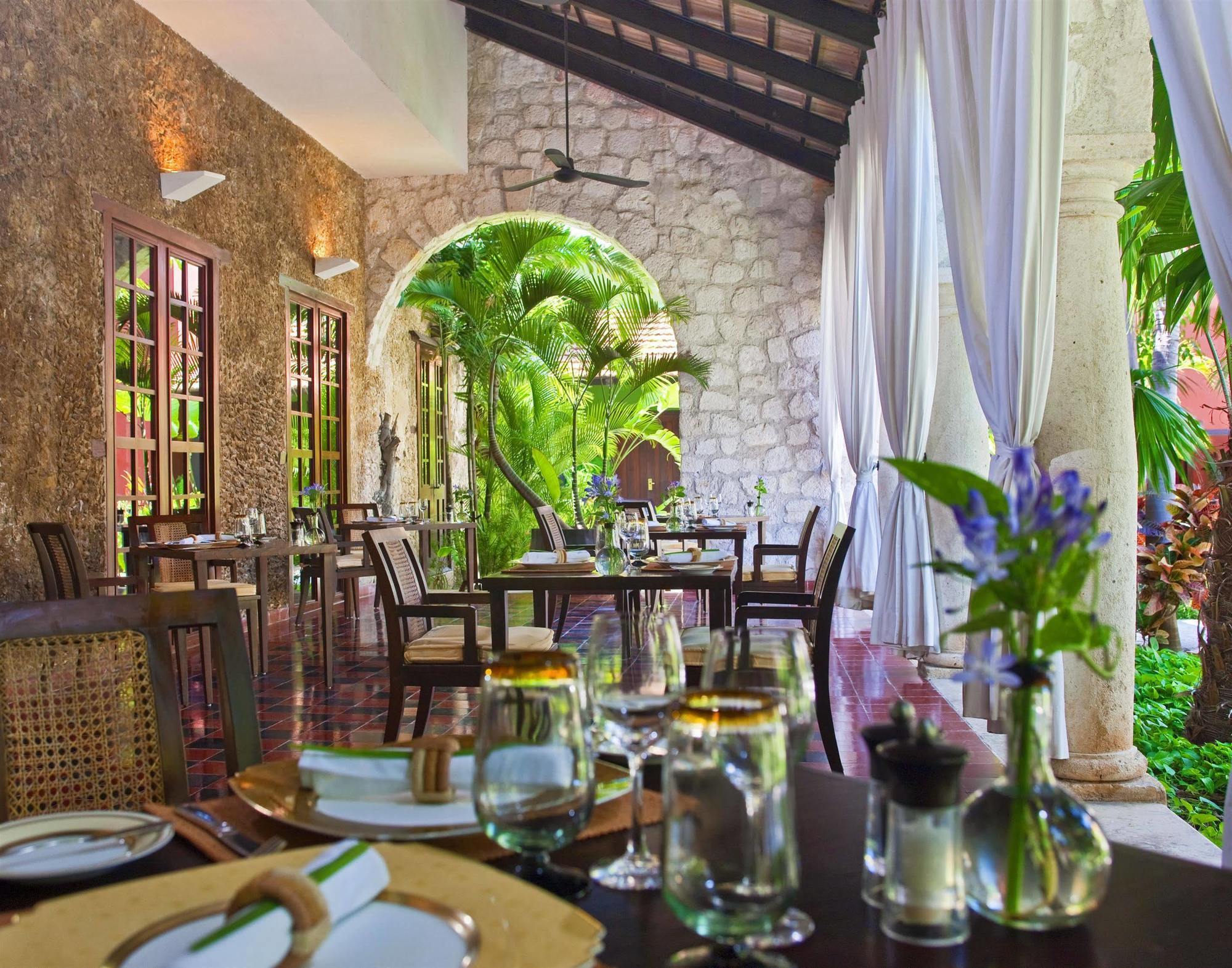 Hotel Hacienda Campeche Restaurace fotografie