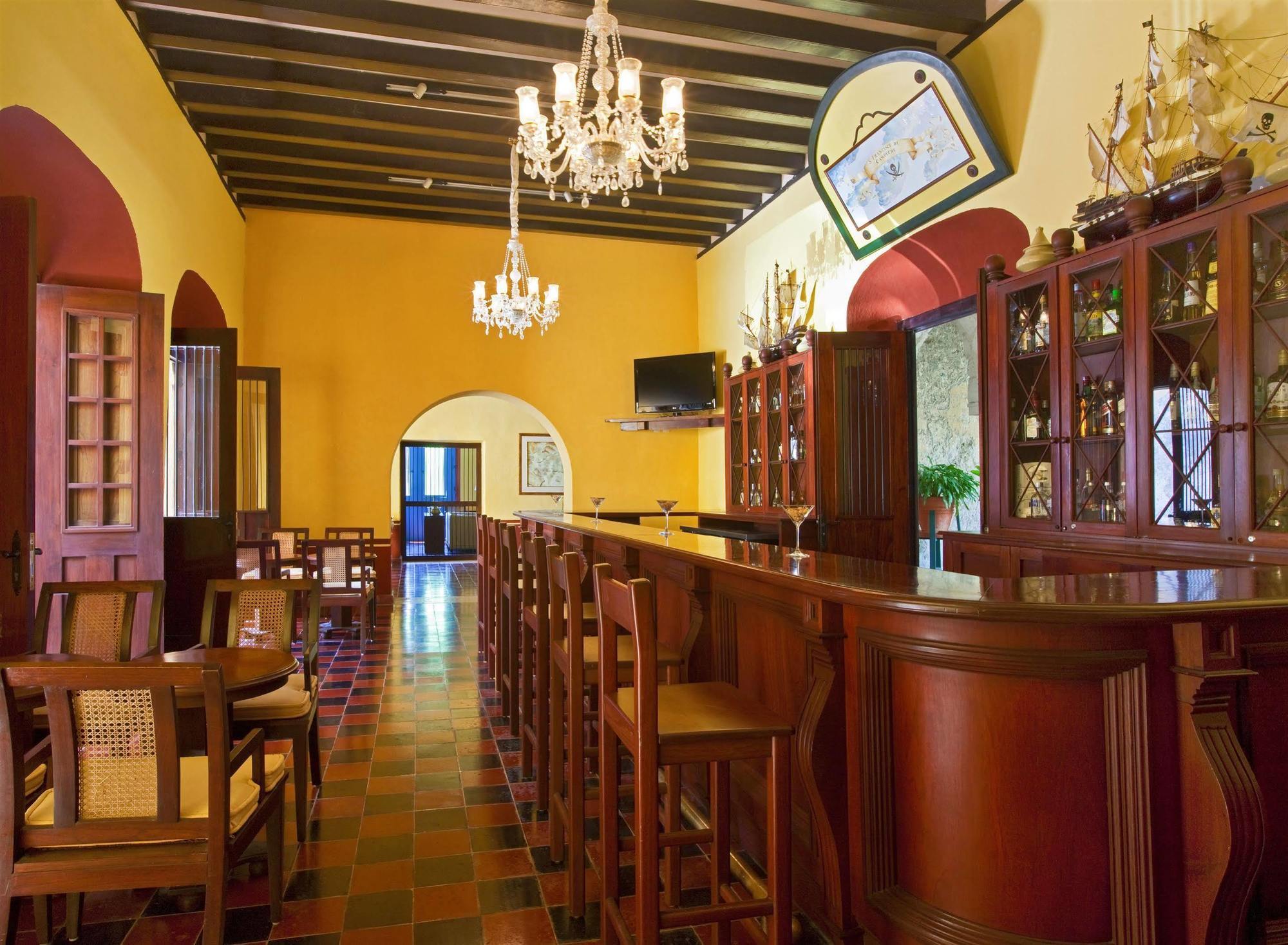 Hotel Hacienda Campeche Restaurace fotografie